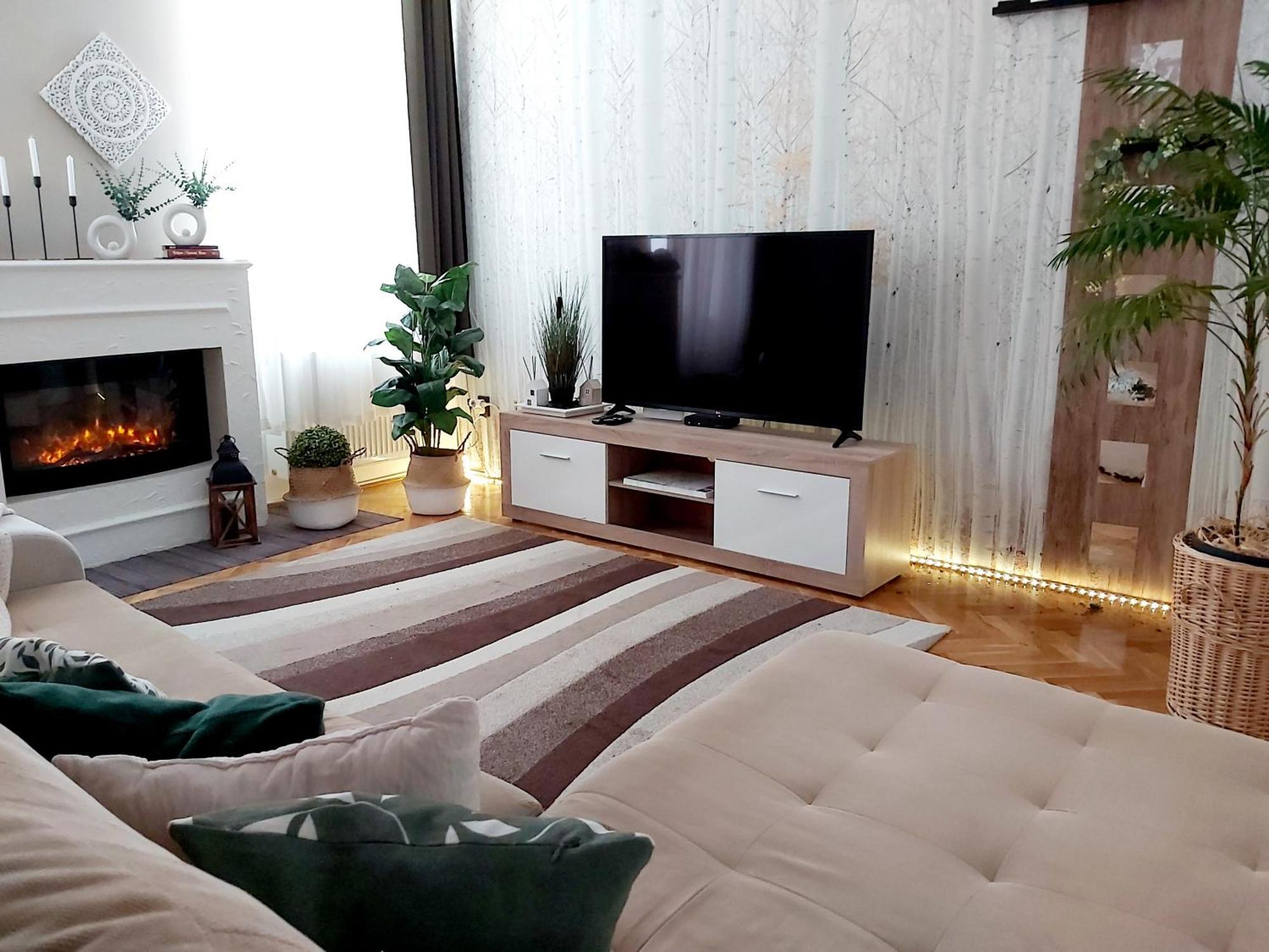 Lena Apartman - 埃格尔 外观 照片